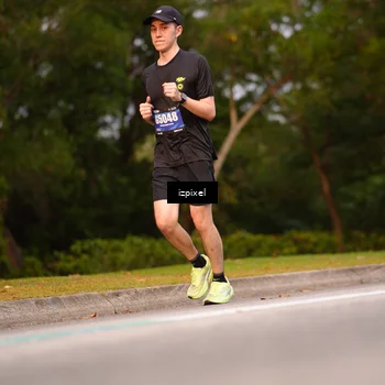 Runner Photo 5442364