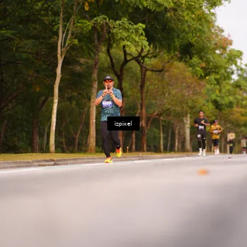 Runner Photo 5442373