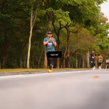 Runner Photo 5442376