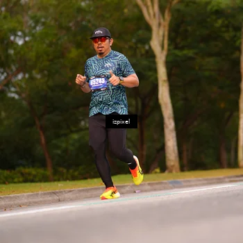 Runner Photo 5442396