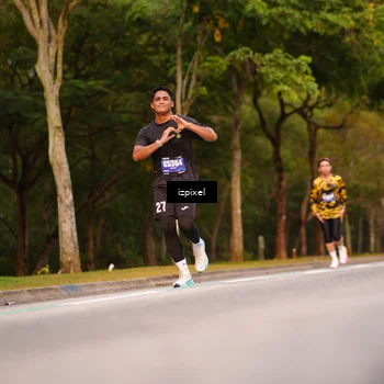 Runner Photo 5442419