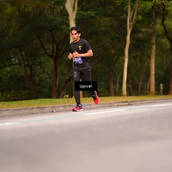 Runner Photo 5442514