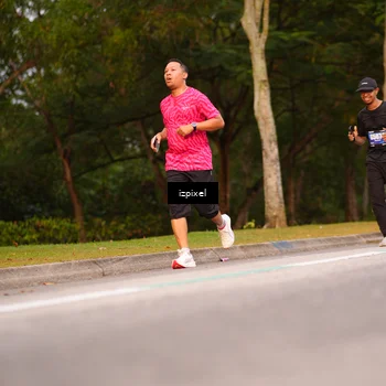 Runner Photo 5442530