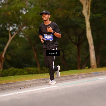 Runner Photo 5442540