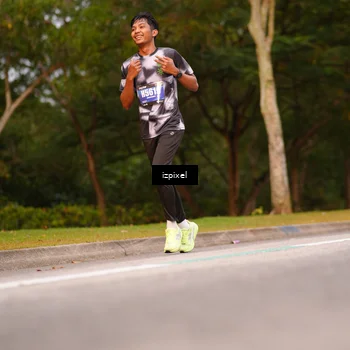 Runner Photo 5442602
