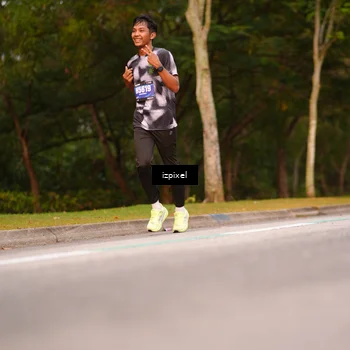 Runner Photo 5442608