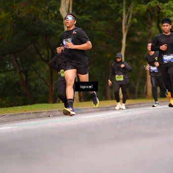 Runner Photo 5442648