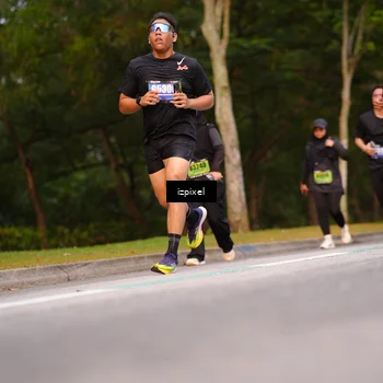 Runner Photo 5442649