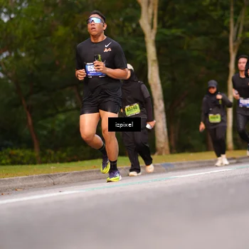 Runner Photo 5442659