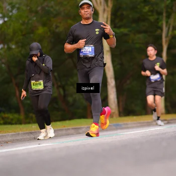 Runner Photo 5442684