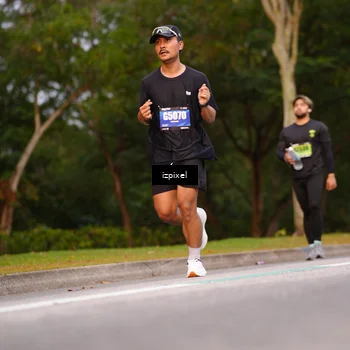 Runner Photo 5442727