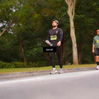 Runner Photo 5442749