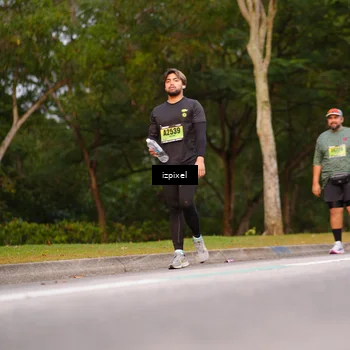 Runner Photo 5442755
