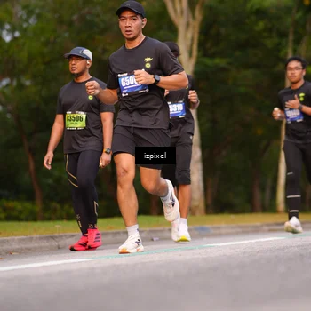 Runner Photo 5442791