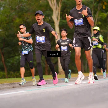 Runner Photo 5442844