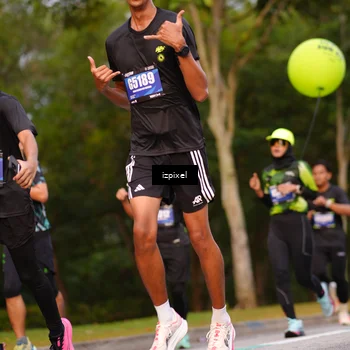 Runner Photo 5442846