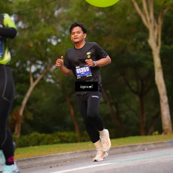 Runner Photo 5442870