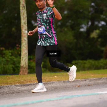 Runner Photo 5442939