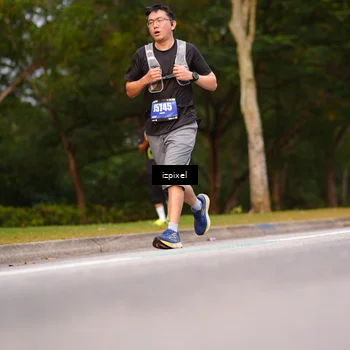 Runner Photo 5443004