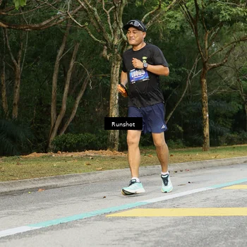 Runner Photo 5443100