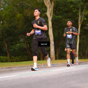 Runner Photo 5443132