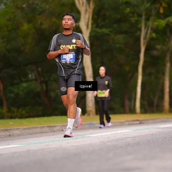 Runner Photo 5443154