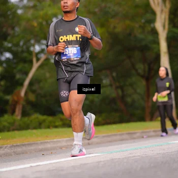 Runner Photo 5443156