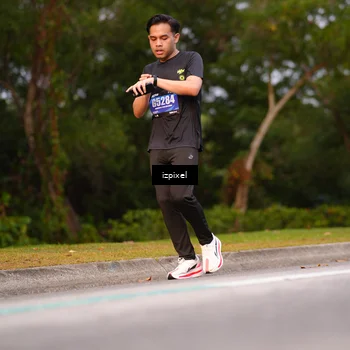 Runner Photo 5443178