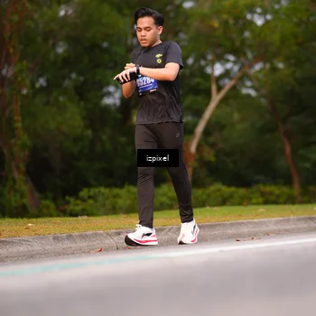 Runner Photo 5443179