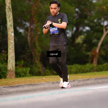 Runner Photo 5443192