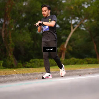 Runner Photo 5443197