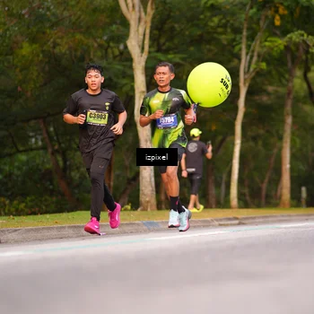 Runner Photo 5443243