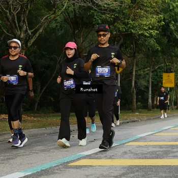 Runner Photo 5443272