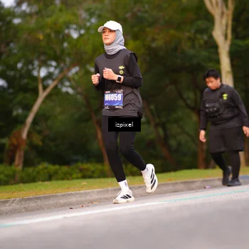 Runner Photo 5443372
