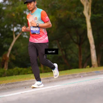 Runner Photo 5443467