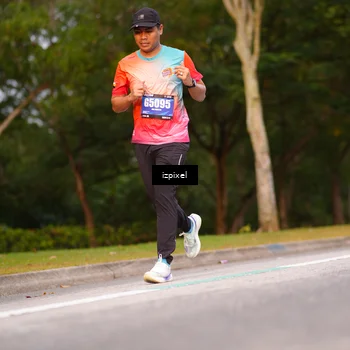 Runner Photo 5443471