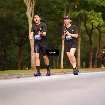 Runner Photo 5443540