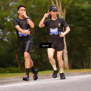 Runner Photo 5443555