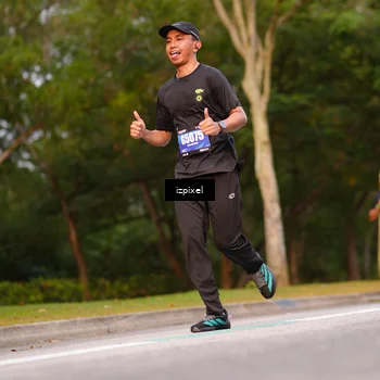 Runner Photo 5443598