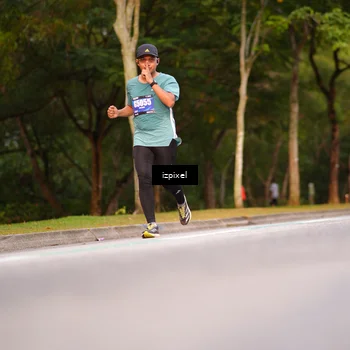 Runner Photo 5443628