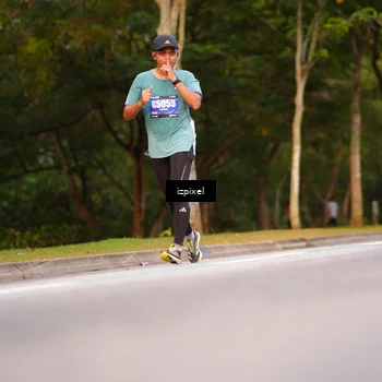 Runner Photo 5443629