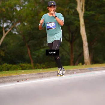 Runner Photo 5443641
