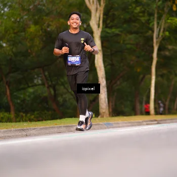 Runner Photo 5443699