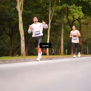 Runner Photo 5443715