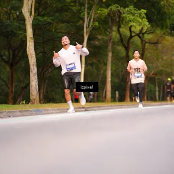 Runner Photo 5443717
