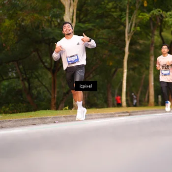 Runner Photo 5443728