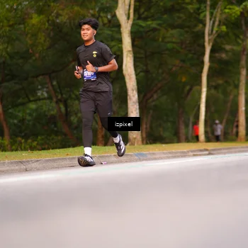 Runner Photo 5443763