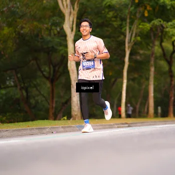 Runner Photo 5443765