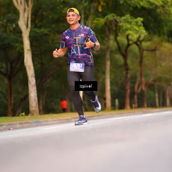 Runner Photo 5443796