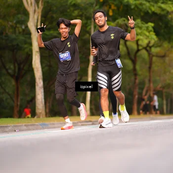 Runner Photo 5443843